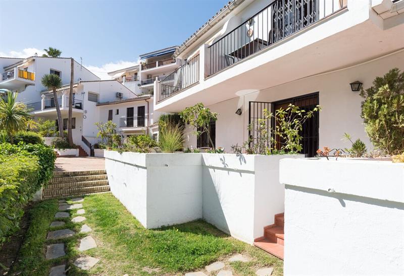 Malagasuite Pool And Tennis Mijas